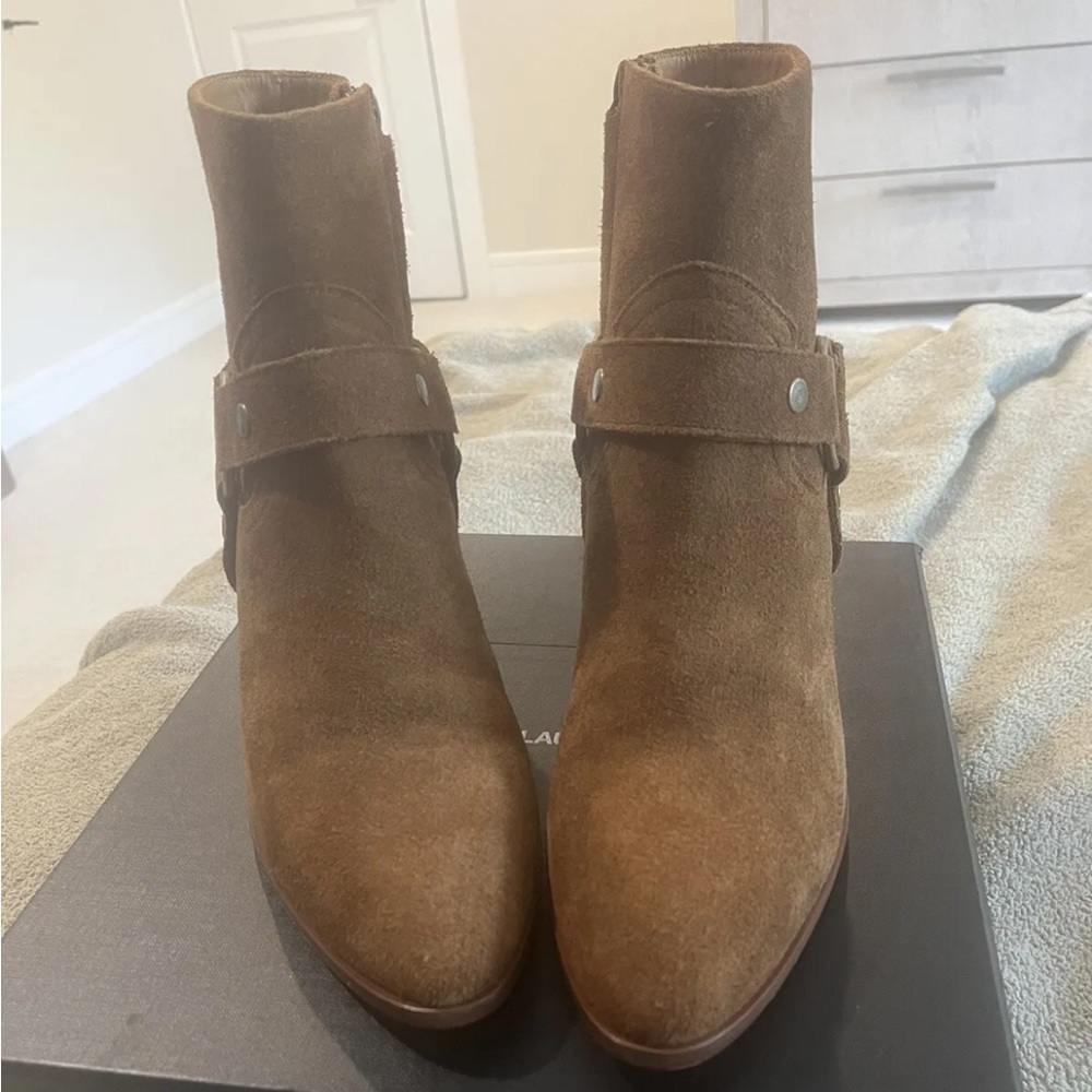 Saint Laurent boots brand new in box sz 40